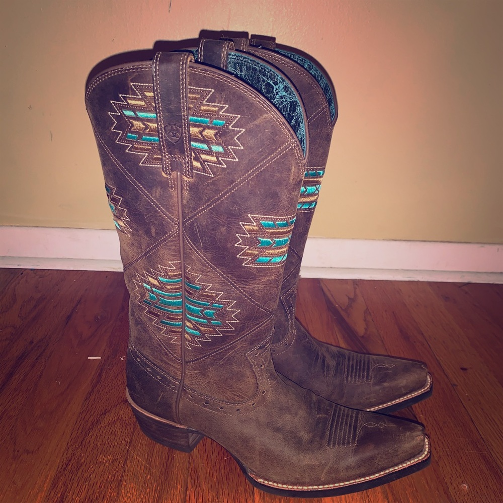 Ariat Cowboy Boots
